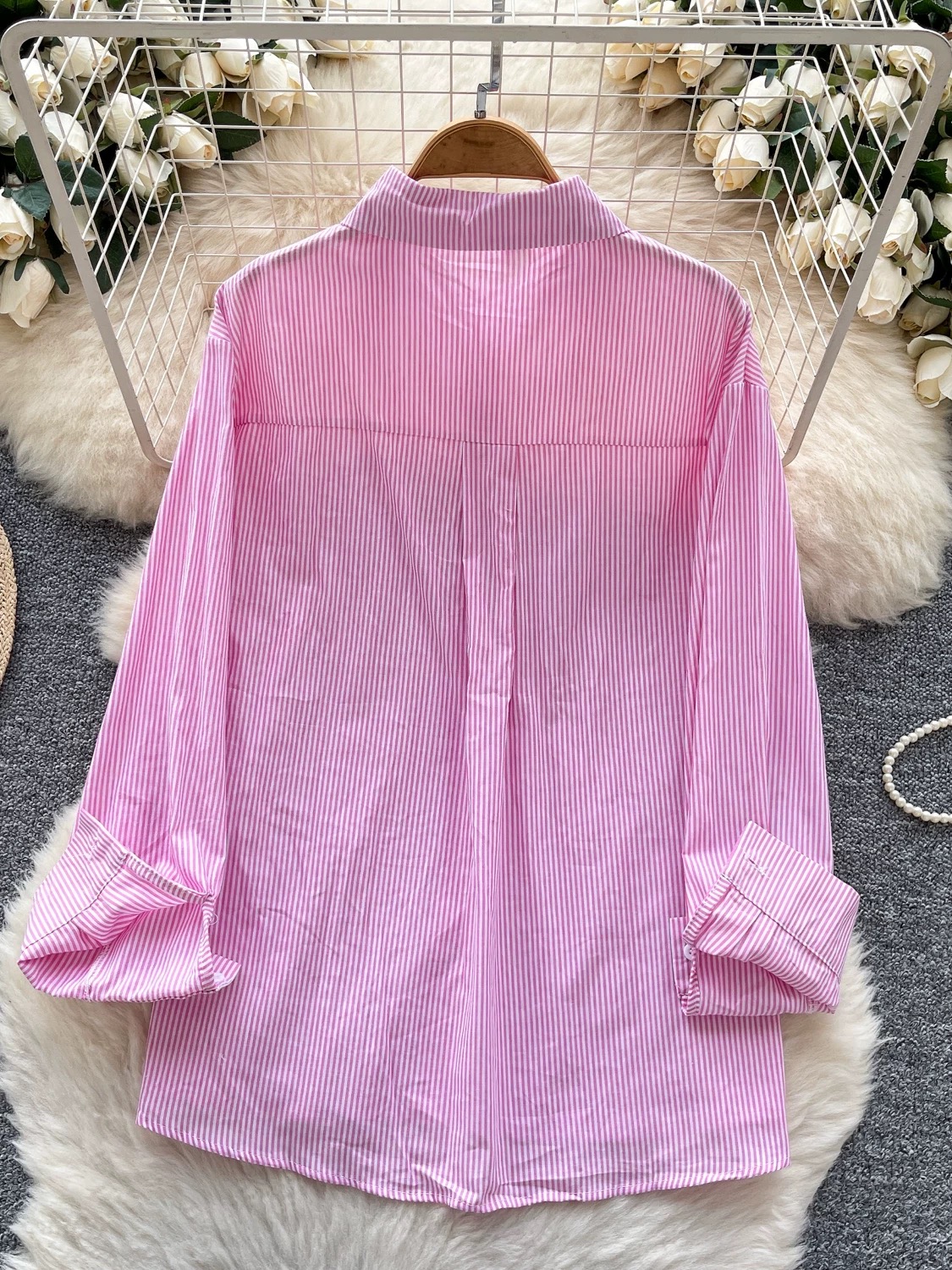 Queen’s movement shirt SH203 images